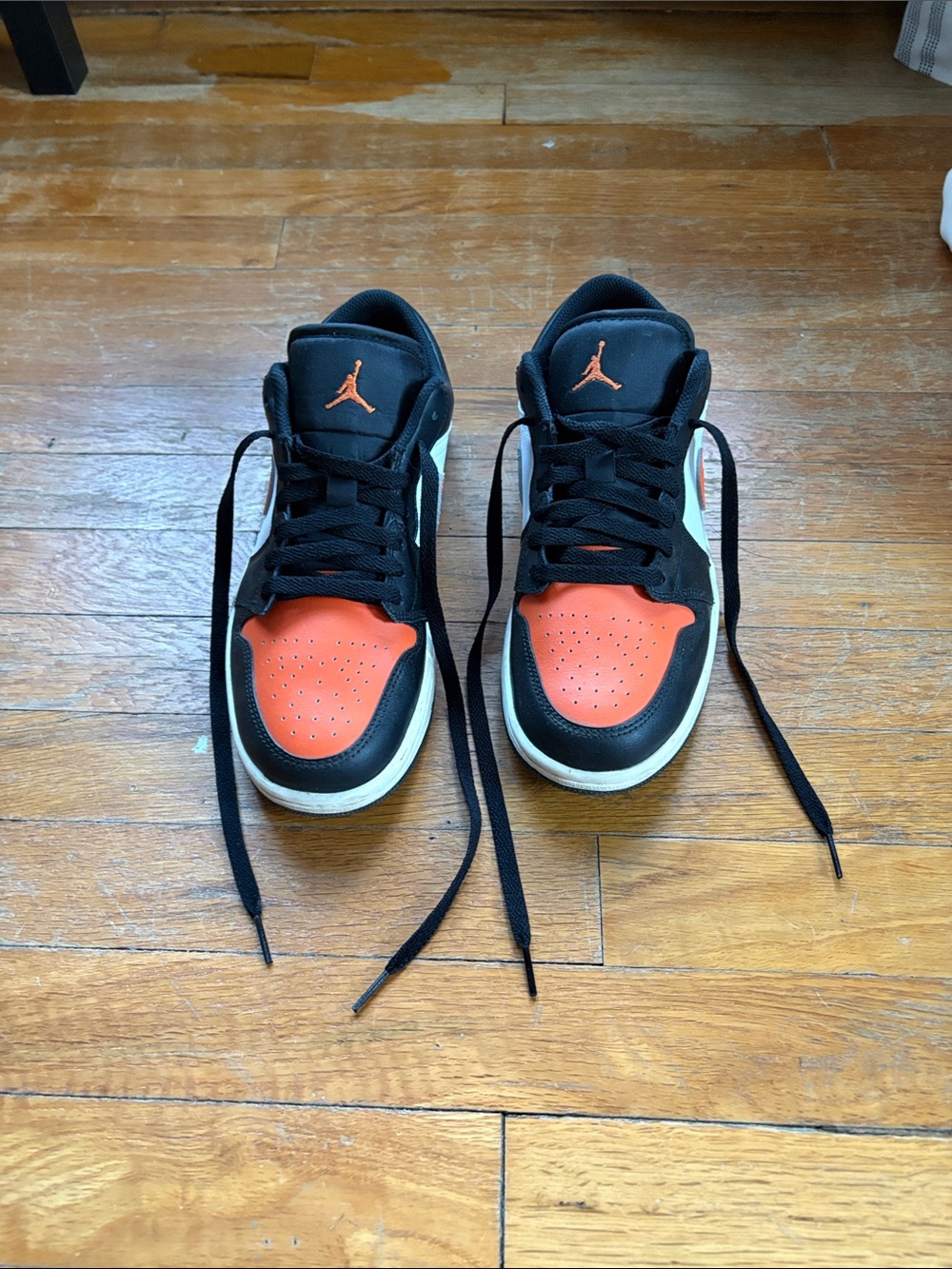 Jordan Low Top Sneakers in Black, Orange & White